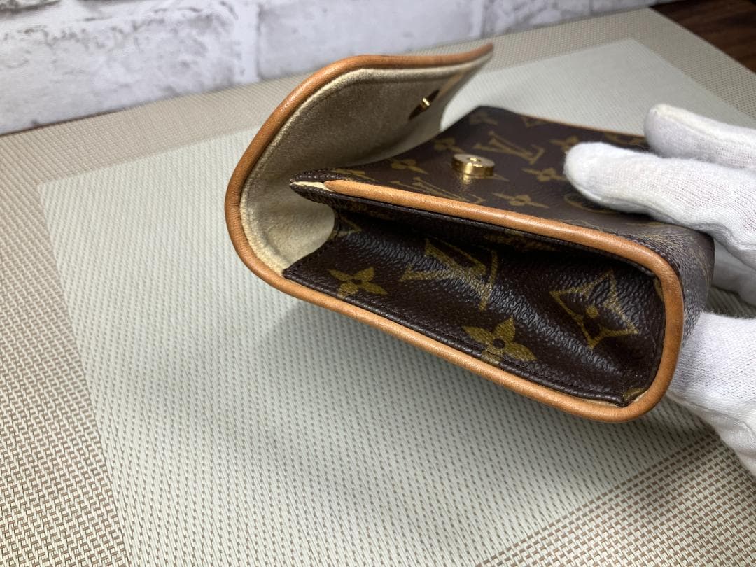 LOUIS VUITTON ルイ ヴィトン フロランティーヌ ウエストポーチ