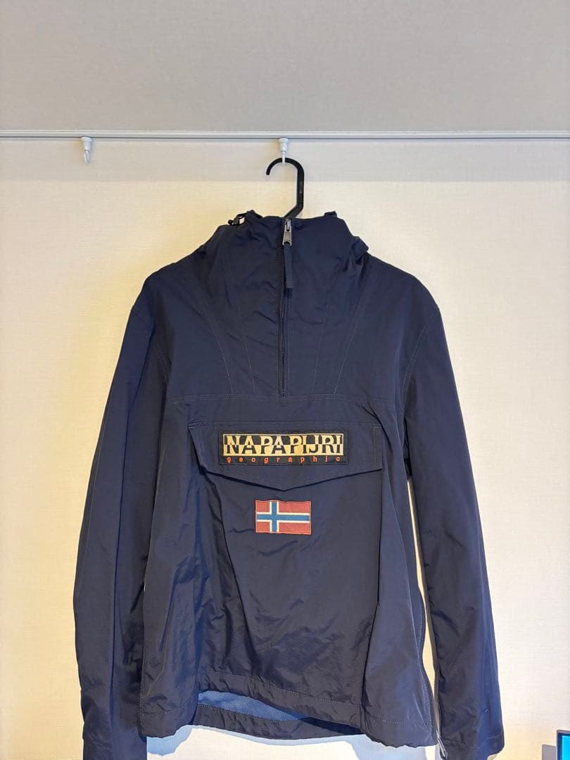 NAPAPIJRI ネイビー ナイロンジャケット　ハーフジップ