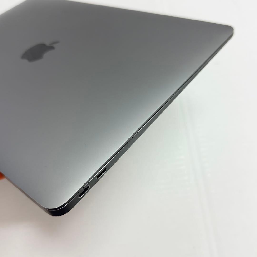 良品 MacbookAirM1(２０２０) 16GB/512GB スペースグレー