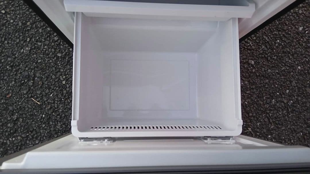 2025年　未使用に近い美品　アクア　201L ノンフロン冷凍冷蔵庫