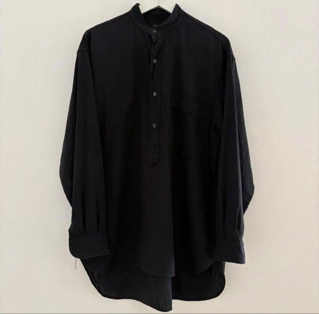 comoliコモリベタシャンプルオーバーシャツ