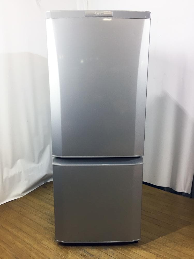30日迄！送料無料★三菱 146L 冷蔵庫【MR-P15Y-S】E1QZ