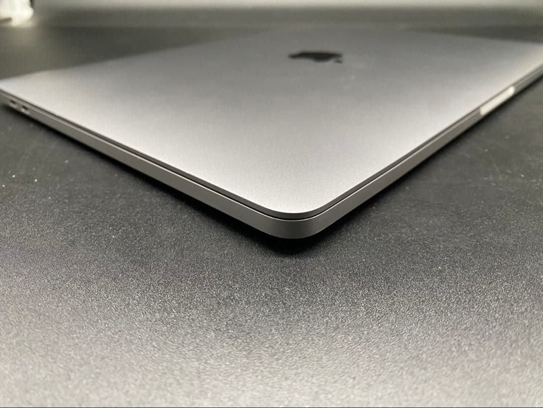 ★Apple MacBook Pro A1989 充放電回数1923