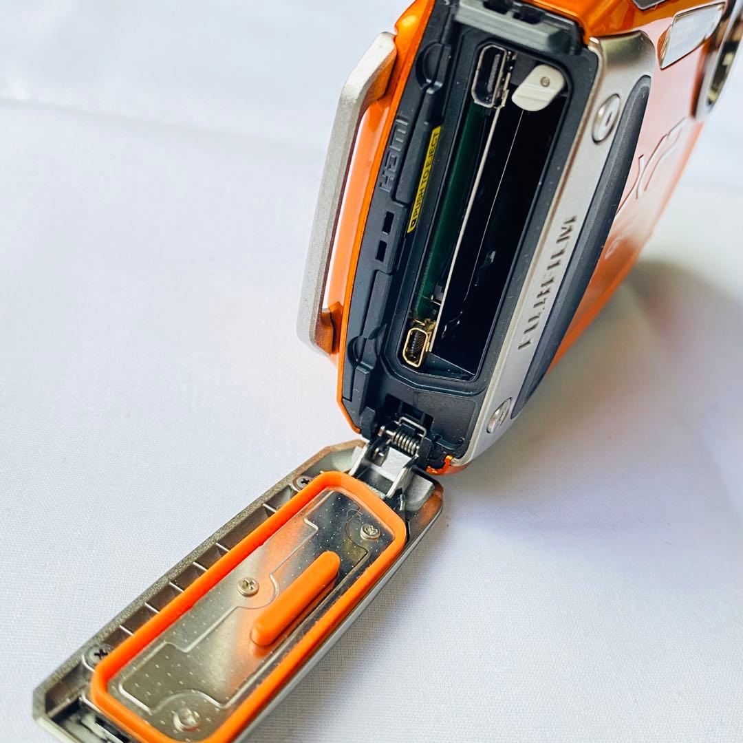 富士フイルム FinePix XP150 オレンジ デジカメ 中古 動作確認済み