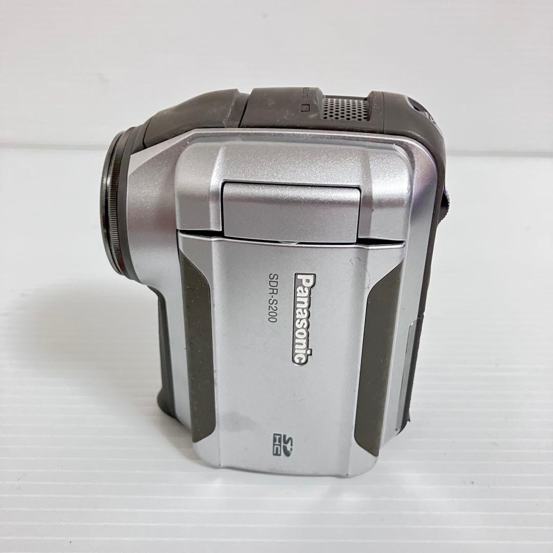 箱付き Panasonic ビデオカメラ SDR-S200