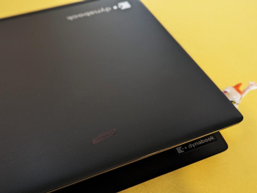 東芝dynabook RX33グラファイトブラック/持ち運び楽々♪