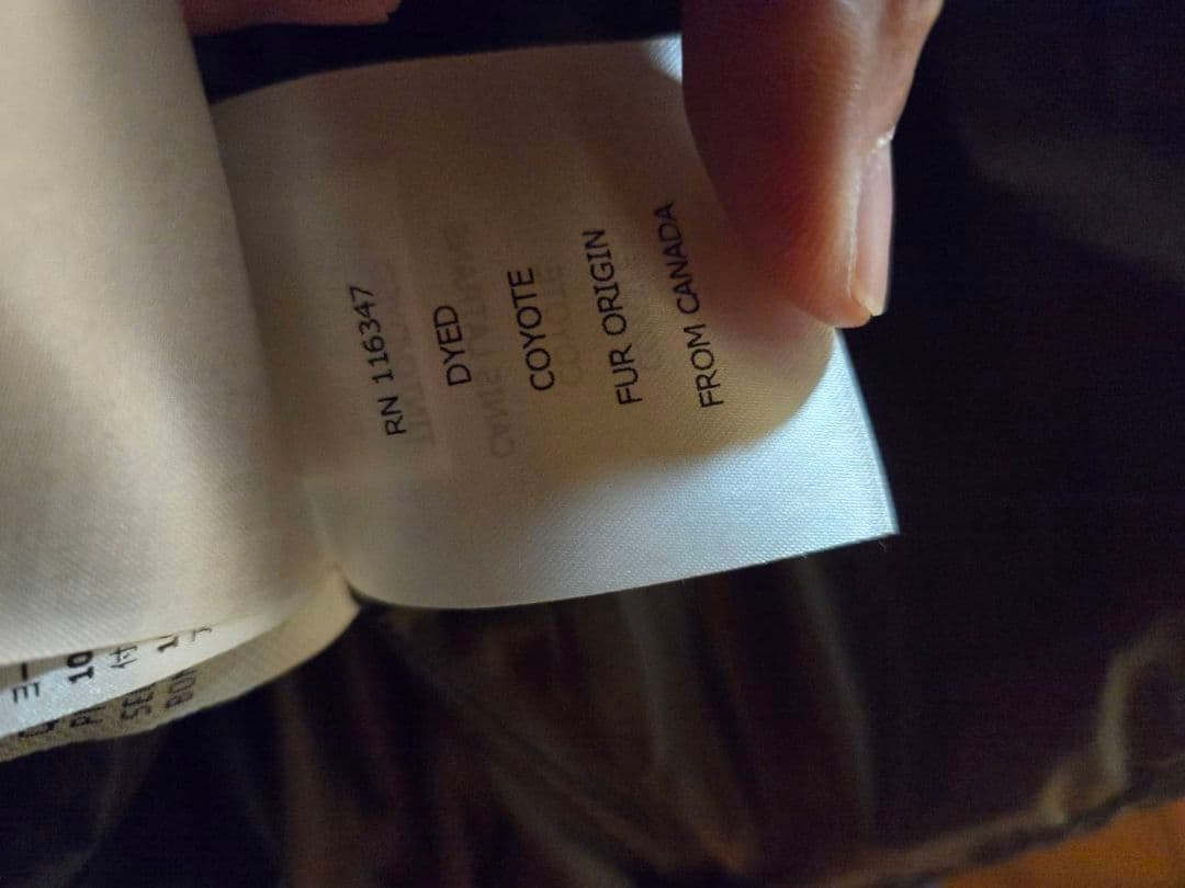 n*e様 オークション‼️ 30万美品希少ブラックファー　モンクレール　BESS