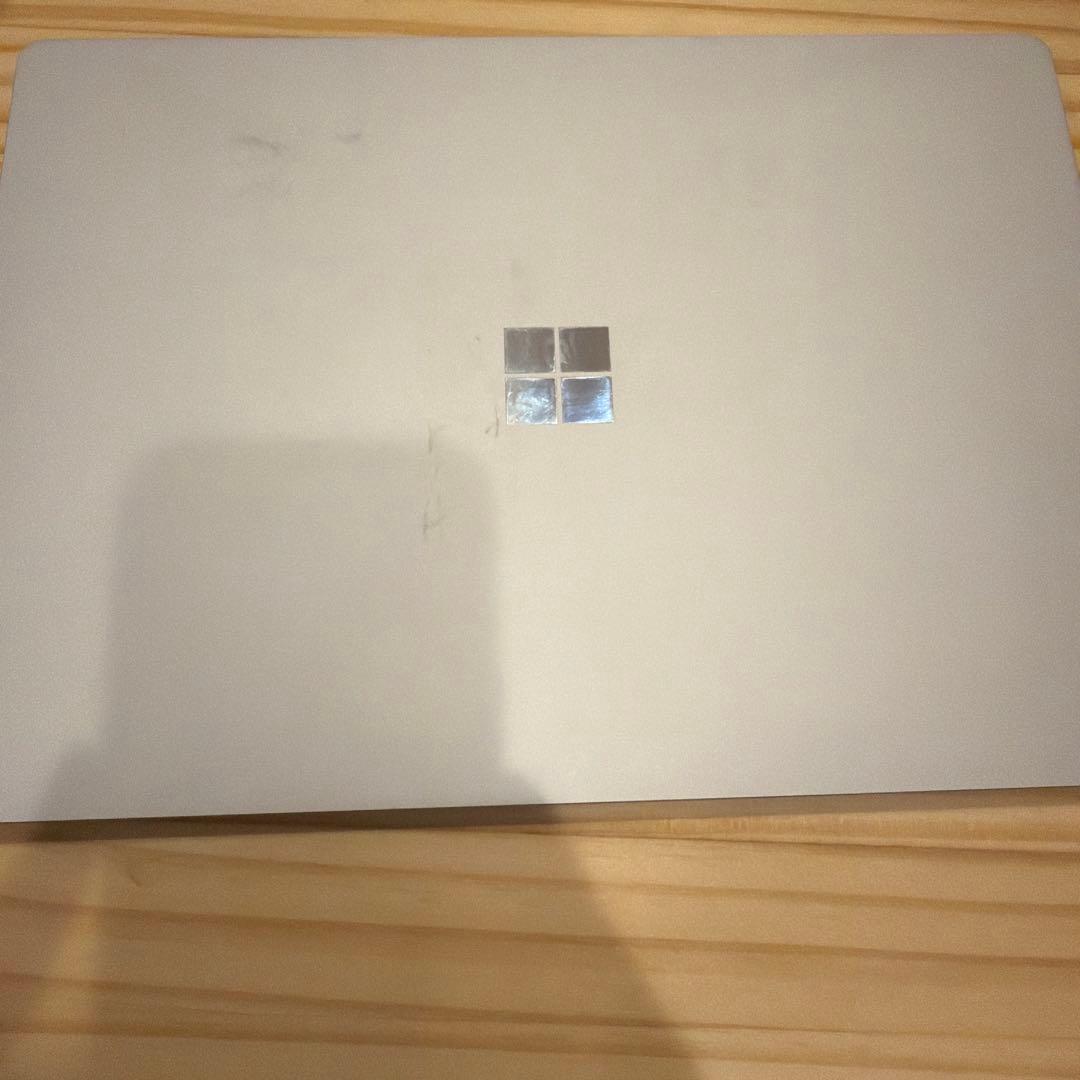 Microsoft Surface Laptop （第1世代）シルバー