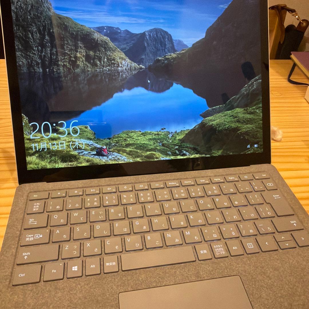 Microsoft Surface Laptop （第1世代）シルバー