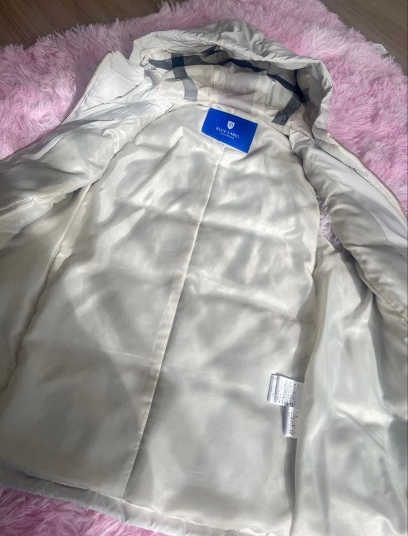 バーバリー ブルーレーベル クレストブリッジ　オフホワイトダウンベスト 38