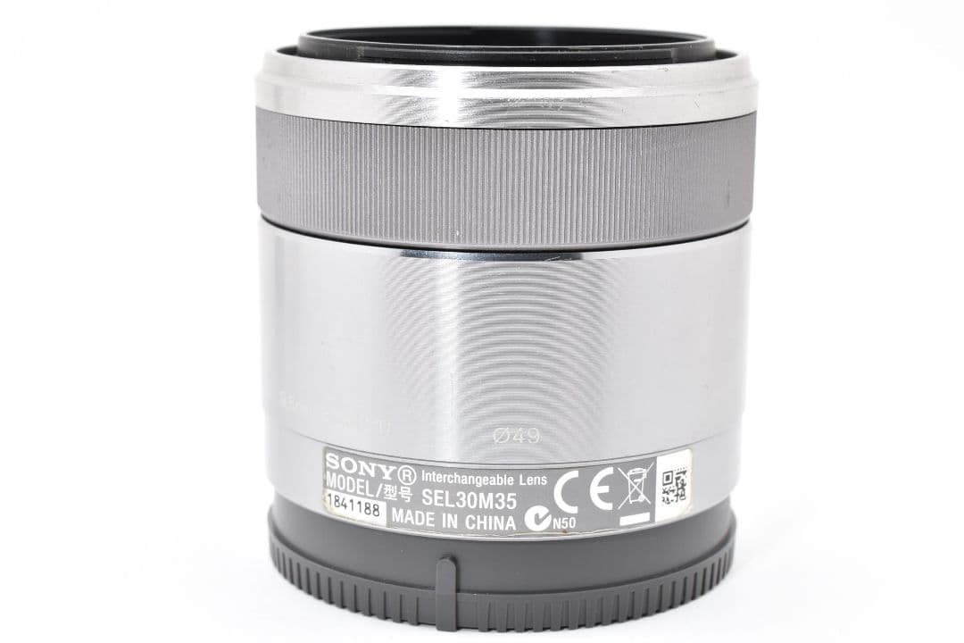 SONY E 30mm f3.5 Macro SEL30M35 シルバー