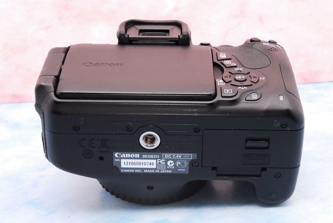 Canon EOS Kiss X5★S数少★Wレンズ＆バッグ★一眼レフカメラ