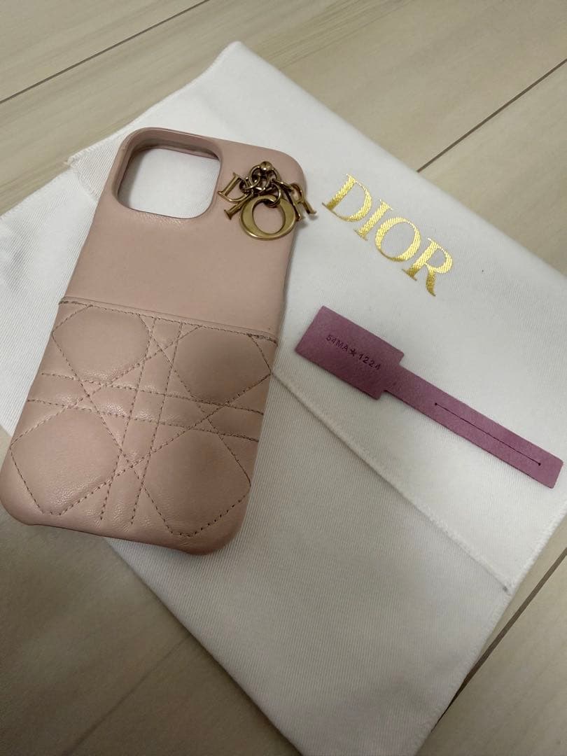 Dior キルティングレザー iPhoneケース