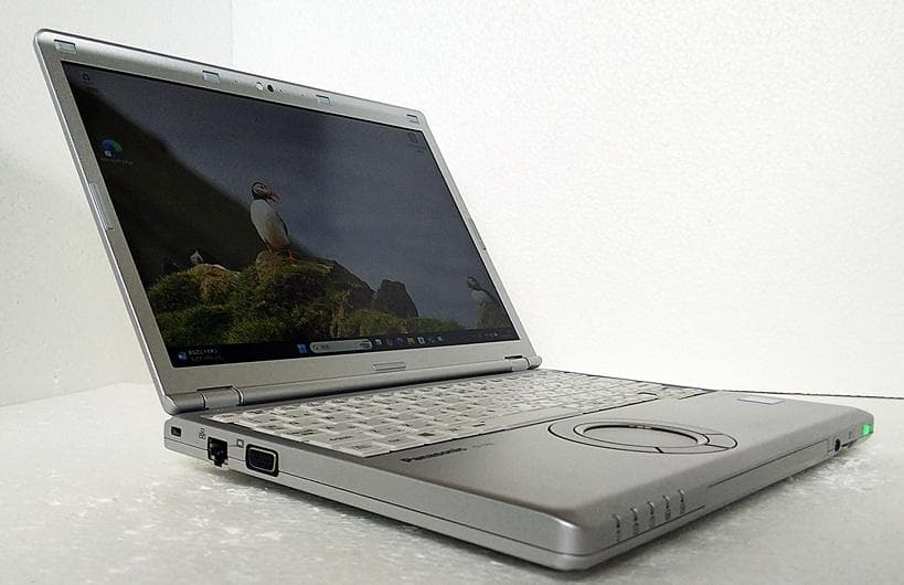 みいこちゃん　軽量コンパクト Panasonic CF-SZ6