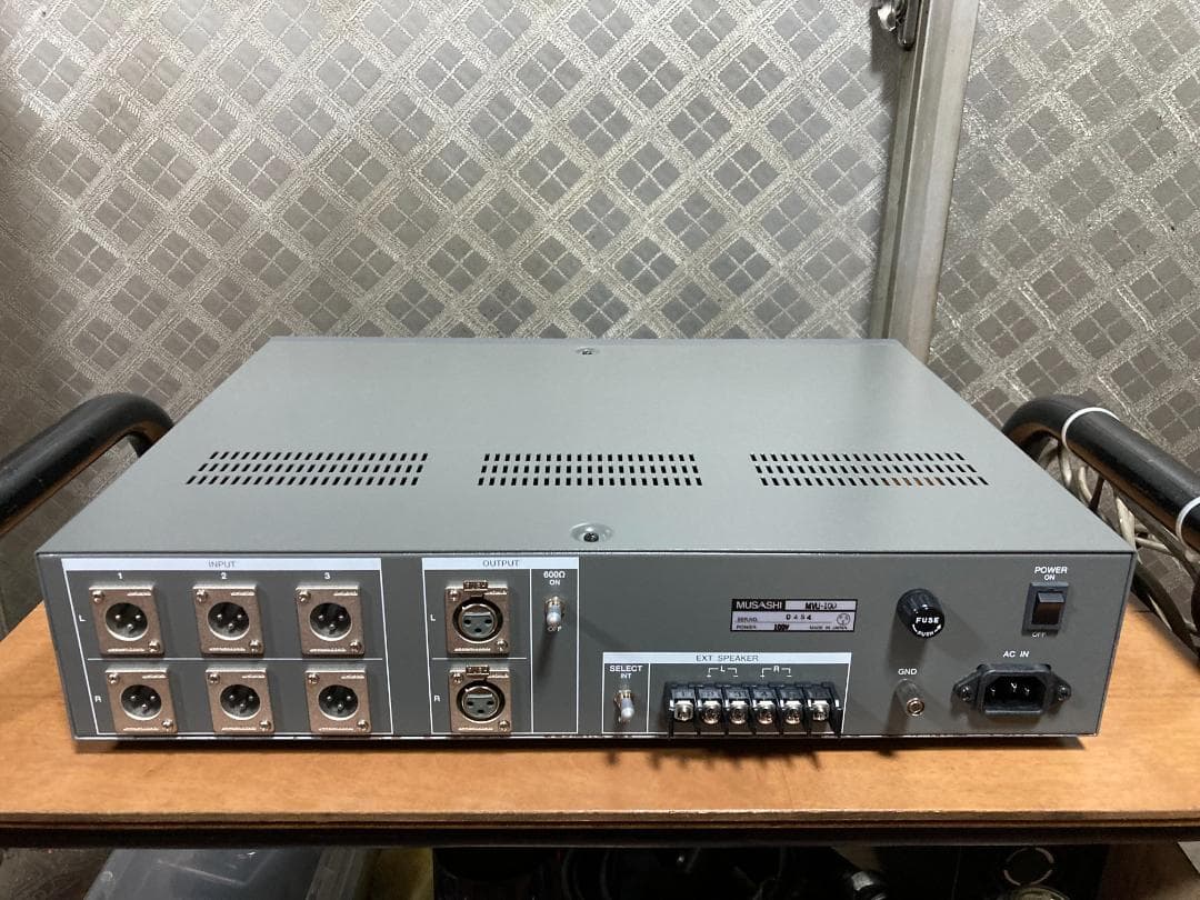 ●希少品！ 放送業務用オーディオモニタースピーカー 新品 動作品！