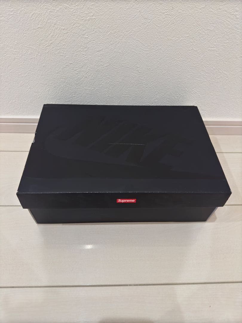 靴 Supreme x Nike Air Force 1 Low brown