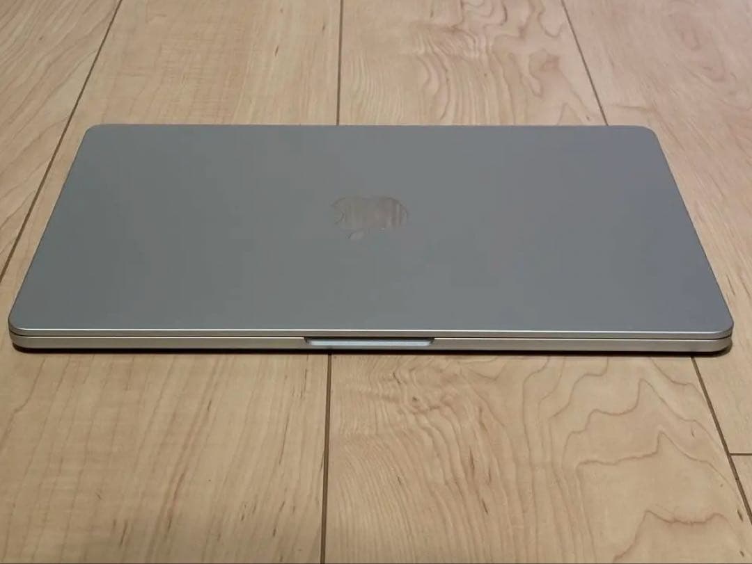 MacBook Air 13.6 M3 8GB 256GB シルバー 2024