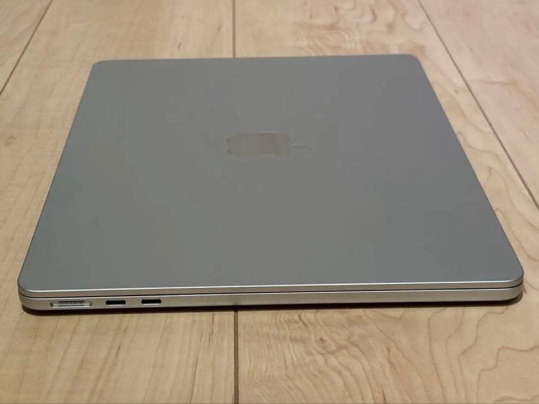 MacBook Air 13.6 M3 8GB 256GB シルバー 2024