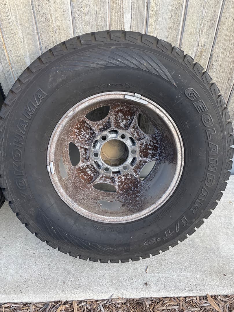 【天優さま専用】 【送料込み】 ランクル80　純正ホイール　スタッドレス