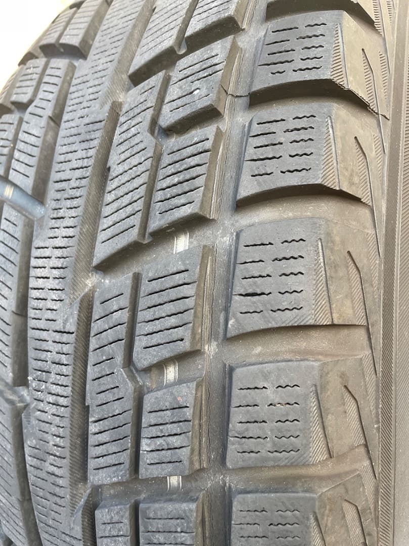 【天優さま専用】 【送料込み】 ランクル80　純正ホイール　スタッドレス