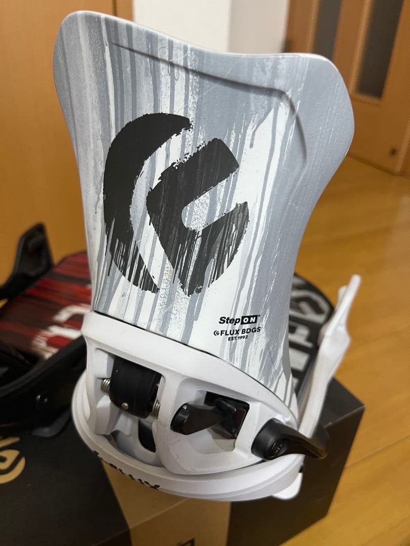 FLUX step on S.D.R (Mサイズ)