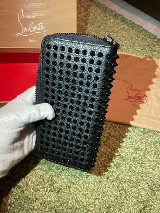 Christian Louboutin/ルブタン