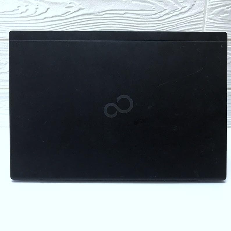 美品》MS Office＊2024認証済/LIFEBOOK U939/256GB