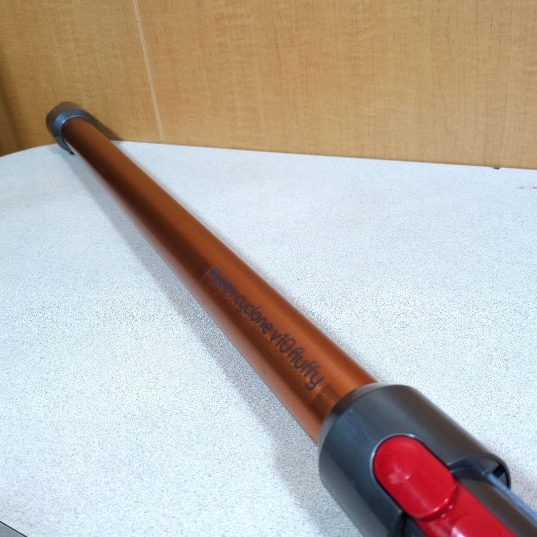 【美品】 ダイソン cyclone v10 fluffy sv12 分解洗浄済み