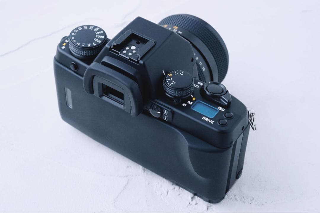完動品 ◉ Contax Aria 単焦点レンズ付き フィルムカメラ