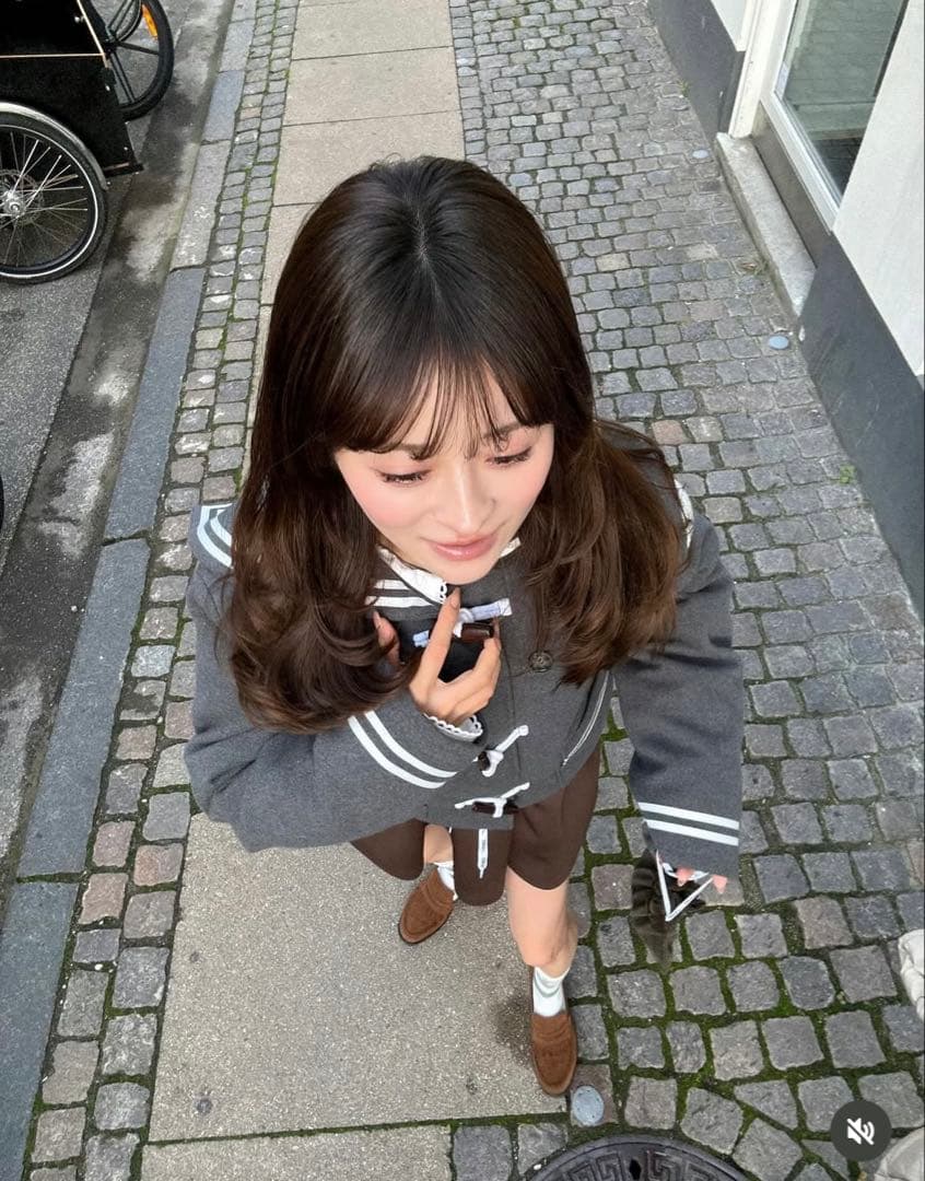 【新品未使用】Bibiy. セーラー襟ジャケット　ダウンショートコート　グレー