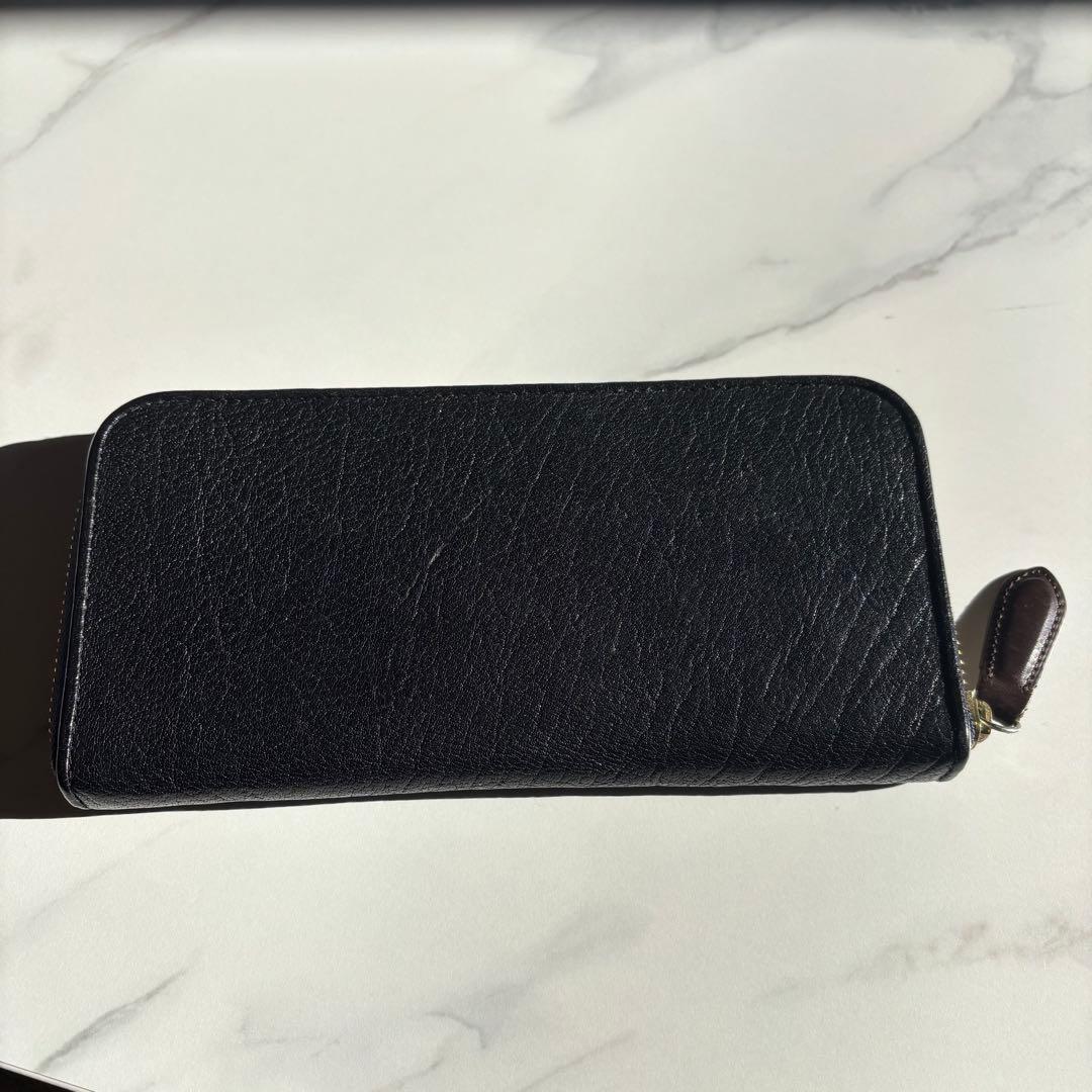 土屋鞄製　黒レザー長財布 ラウンドファスナー