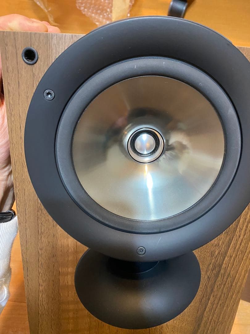 KEF iQ30 Q Seriesスピーカー　＊スピーカースタンド追加可能