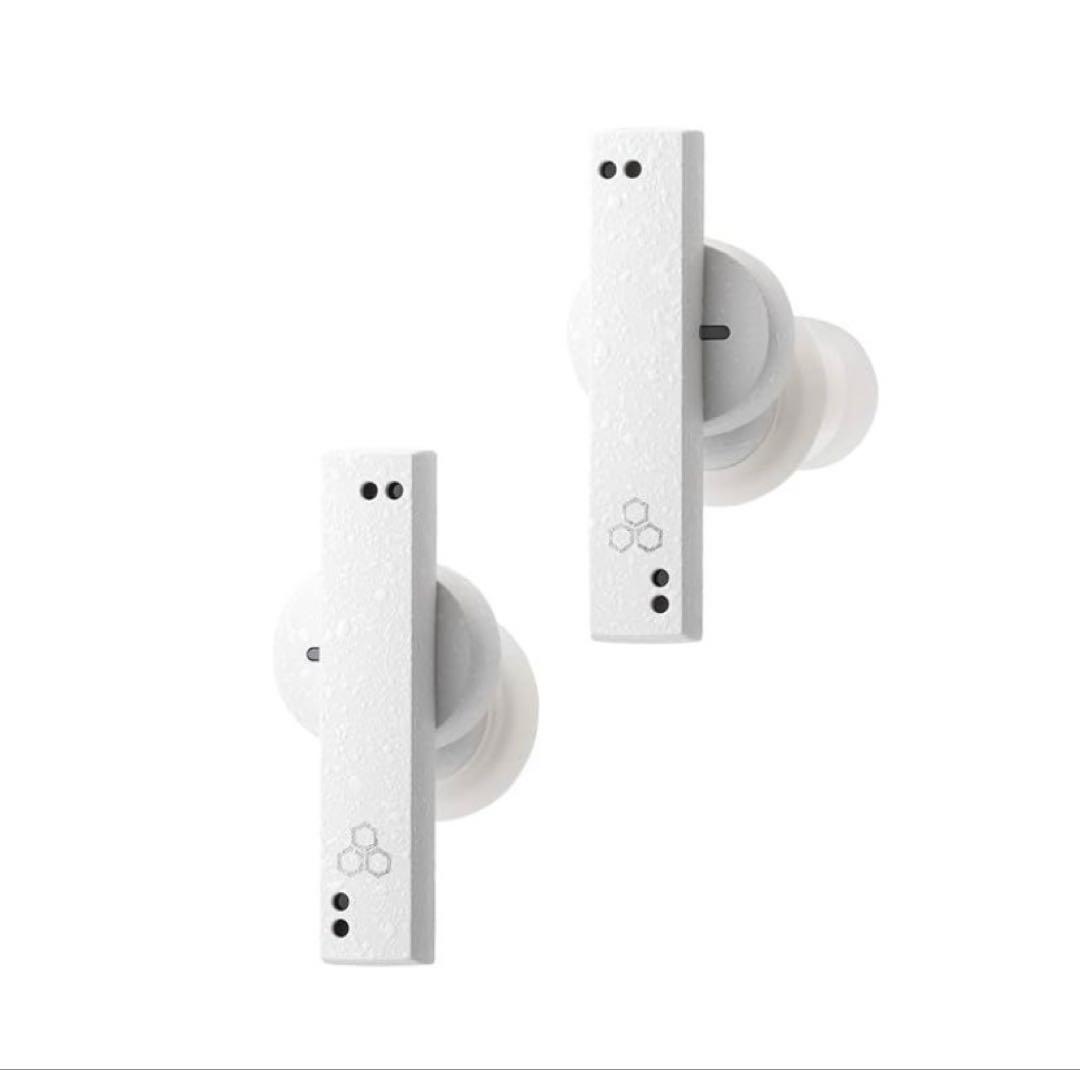 【新品未開封】final 8KサウンドZE8000 ワイヤレスイヤホン ホワイト