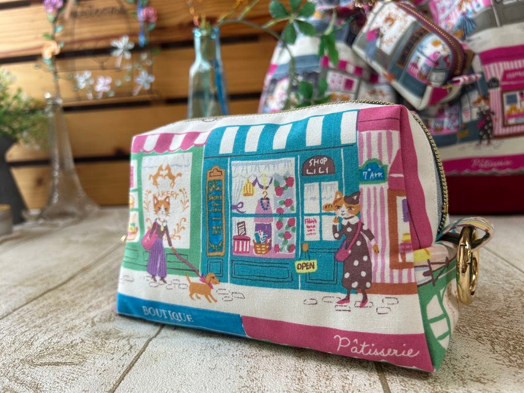 とんみ♡パリの街並みウィンドウショッピング猫ちゃん