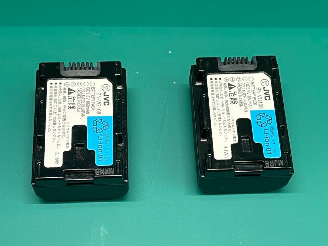 【美品★バッテリー2個】JVC Everio GZ-E220 シルバー フルHD