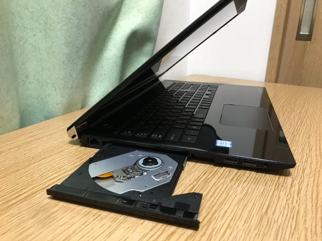 東芝 i3 8GB SSD Windows11&Office2021認証済み