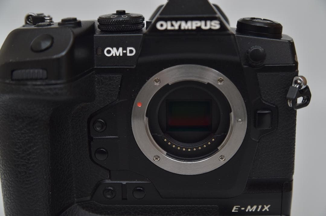 デジタルカメラ OLYMPUS E-M1X