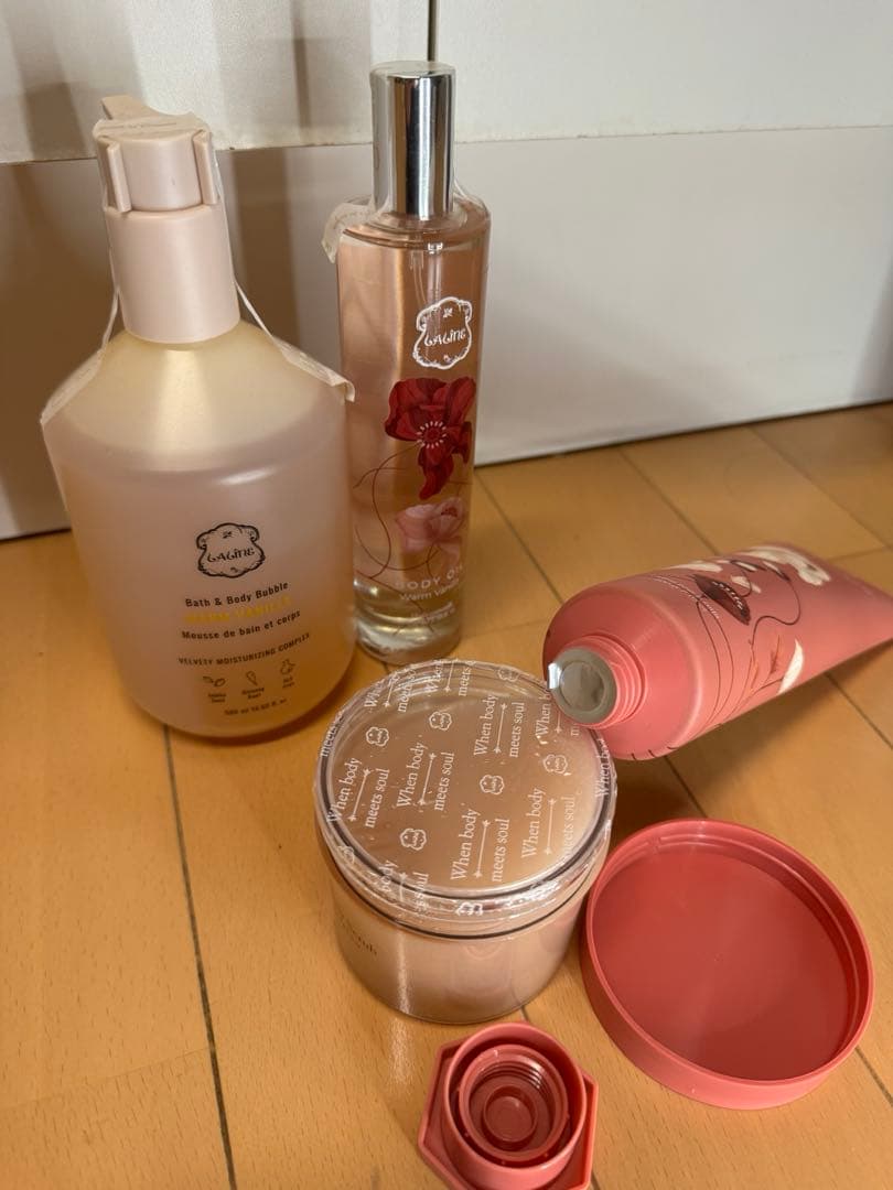 Laline Warm Vanilla 4点セット