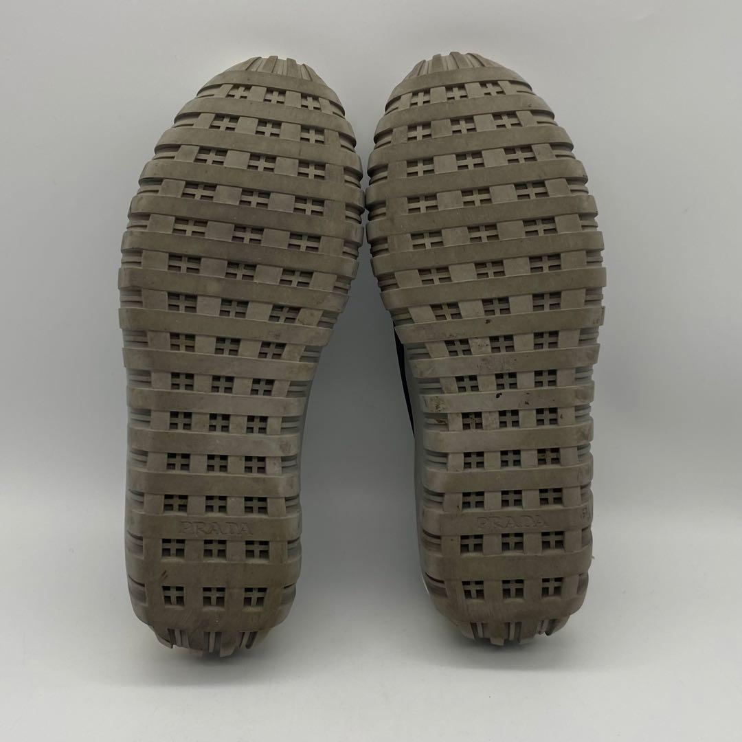プラダスポーツ　プラダ　スニーカー　スリッポン