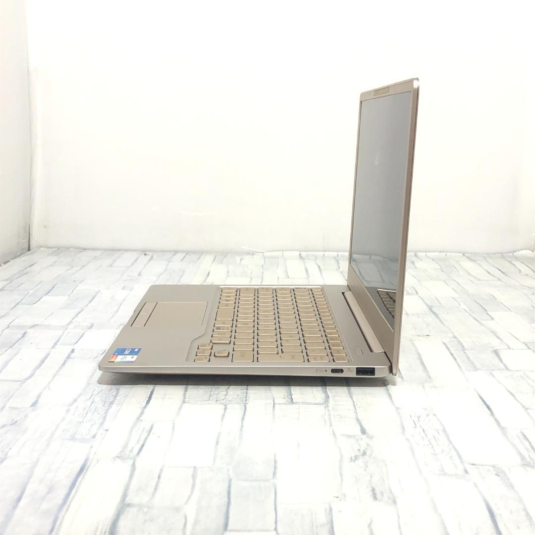 ノートパソコン本体 第11世代Core i5/SSD256GB/8GB搭載