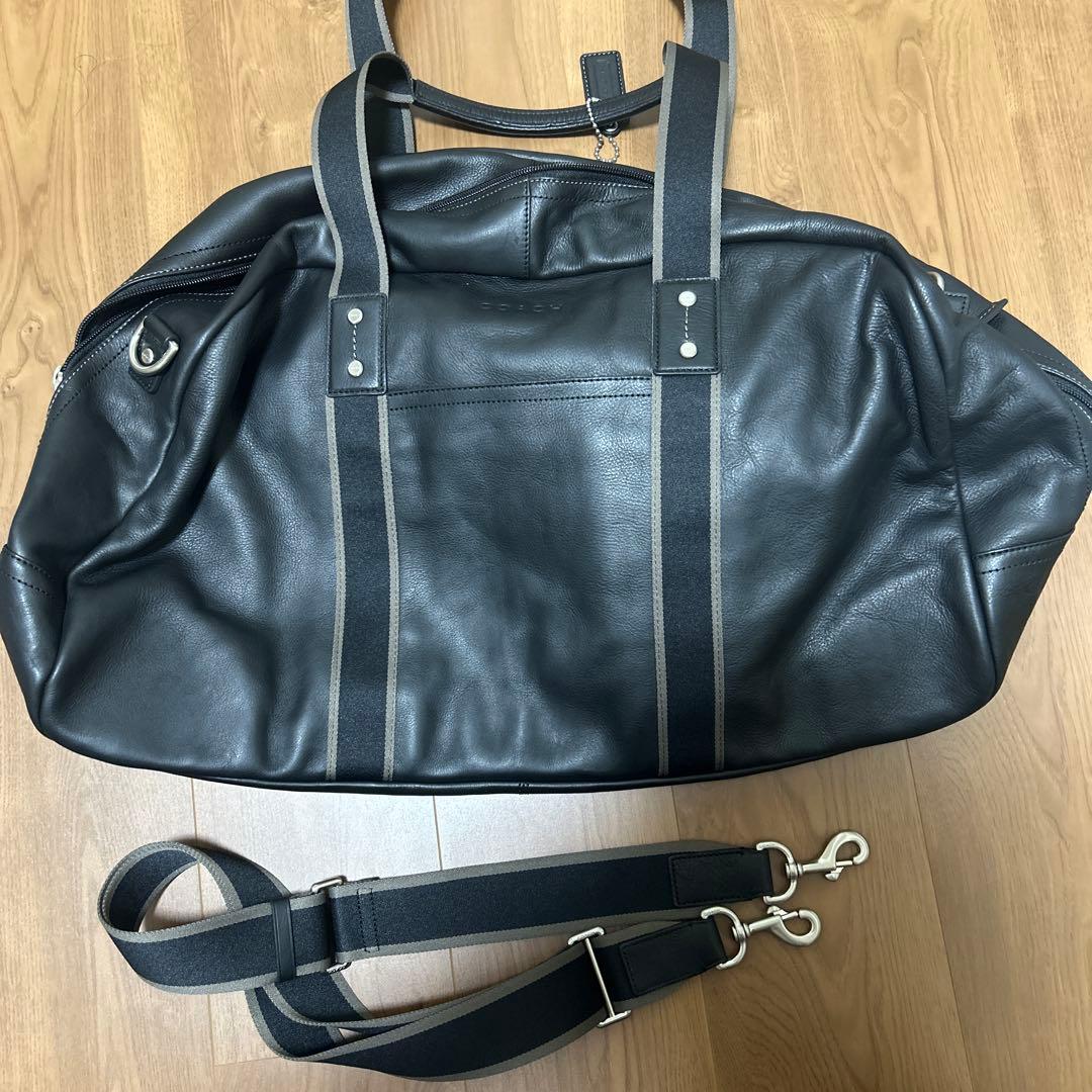 櫻*屋様 COACH ブラック ボストンバッグ ショルダーストラップ付き