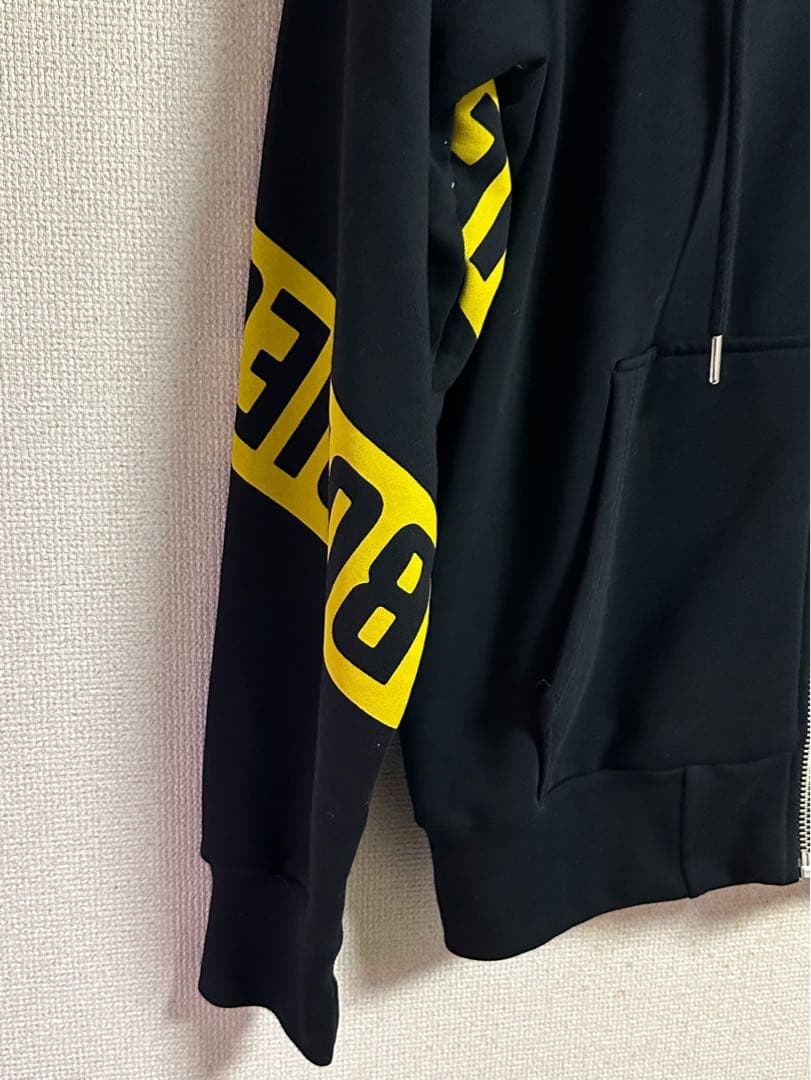 DIESEL ディーゼル　ジップパーカー M 黒