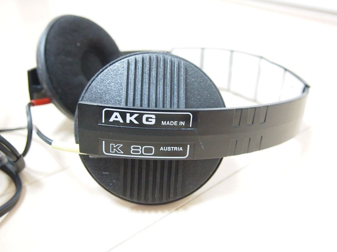 希少品 昭和レトロ AKG K80 有線ヘッドホン Australia