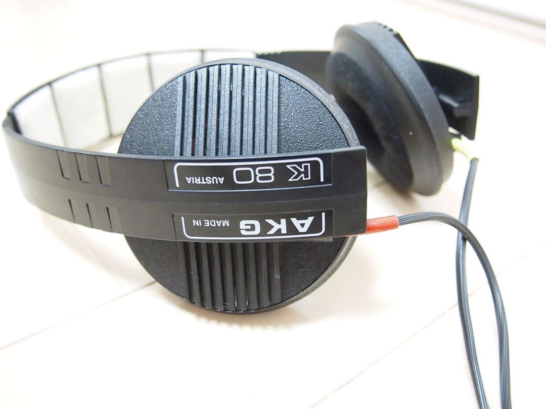 希少品 昭和レトロ AKG K80 有線ヘッドホン Australia