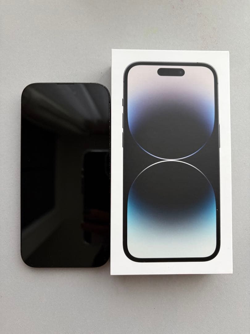 Apple iPhone 14 Pro スペースブラック　128g