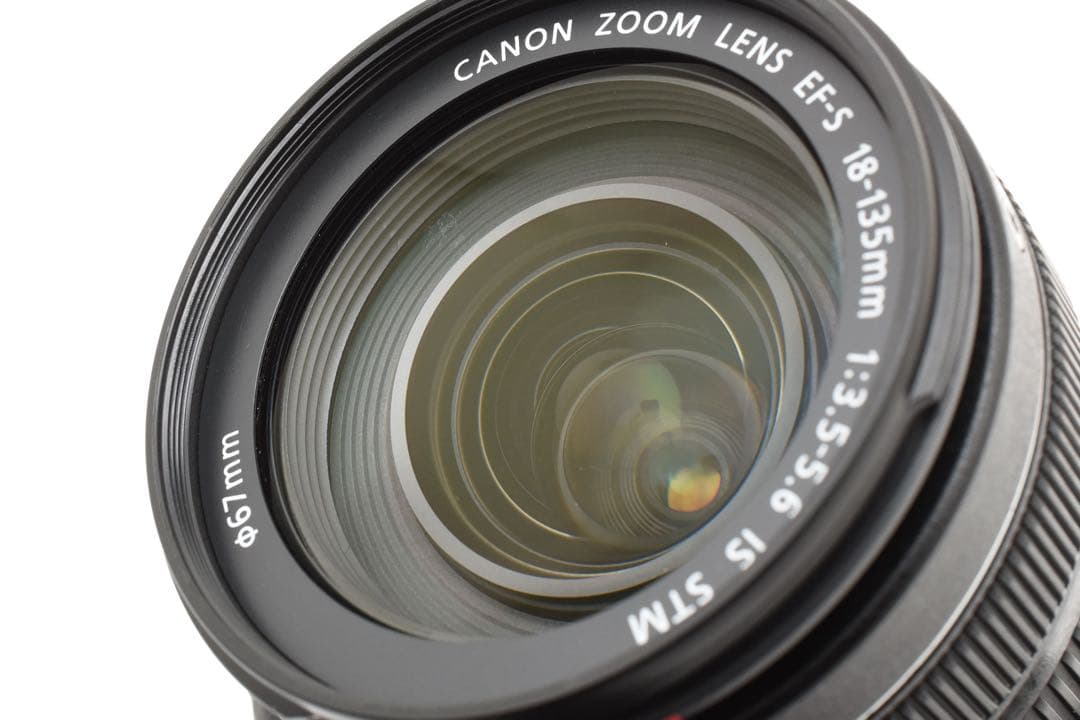 Canon EF-S 18-135mm IS STM 標準ズームレンズ
