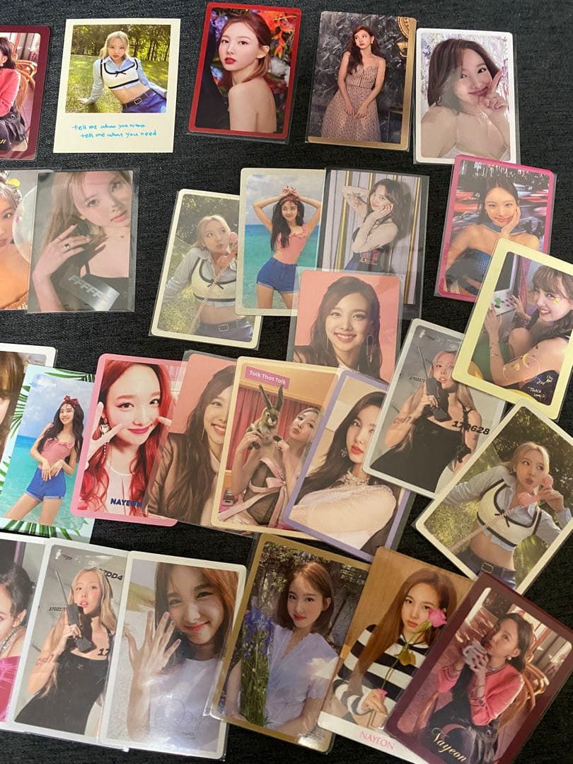 twiceグッズセット　アルバム、トレカ96枚