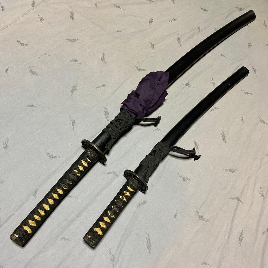 模造刀大(刀袋付)小2本 黒柄 雲龍楕円鍔 黒梨地鞘