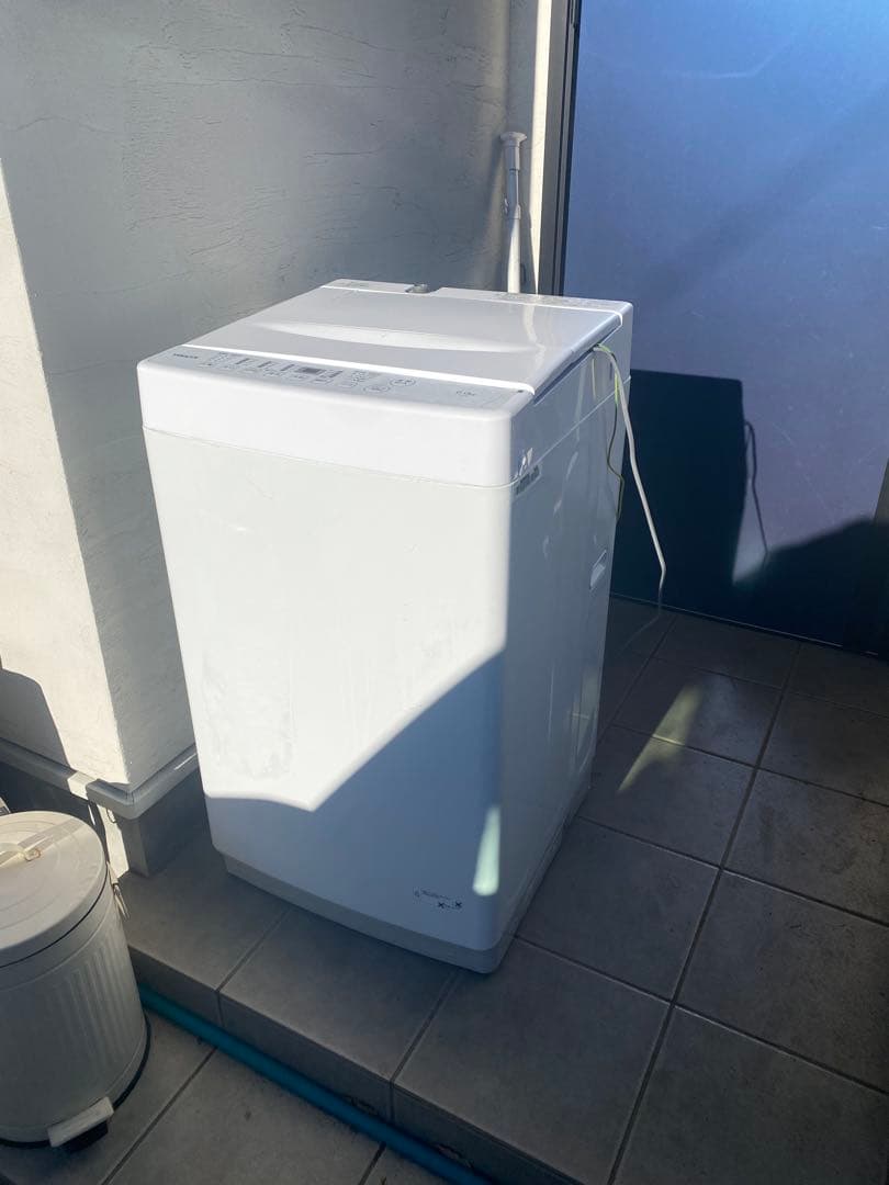 【2025年製】（キズあり）縦型洗濯機 YAMZEN YWM-60