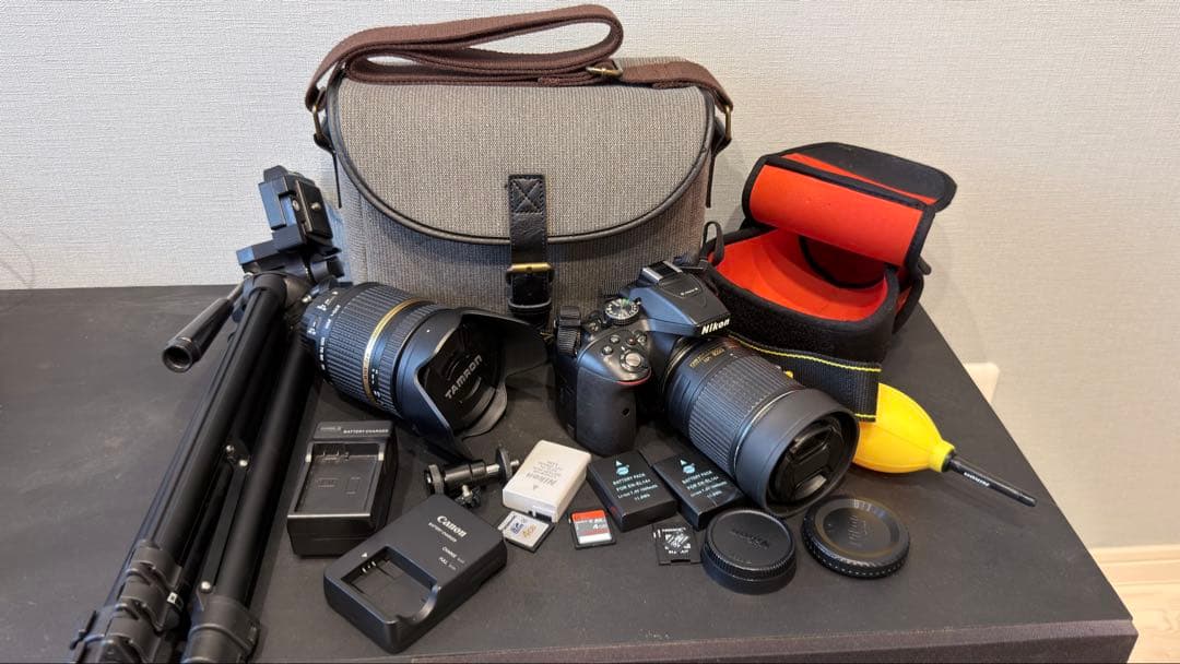 【三脚＆32GBメモリー込みのフルセット】Nikon D5300一眼レフカメラ